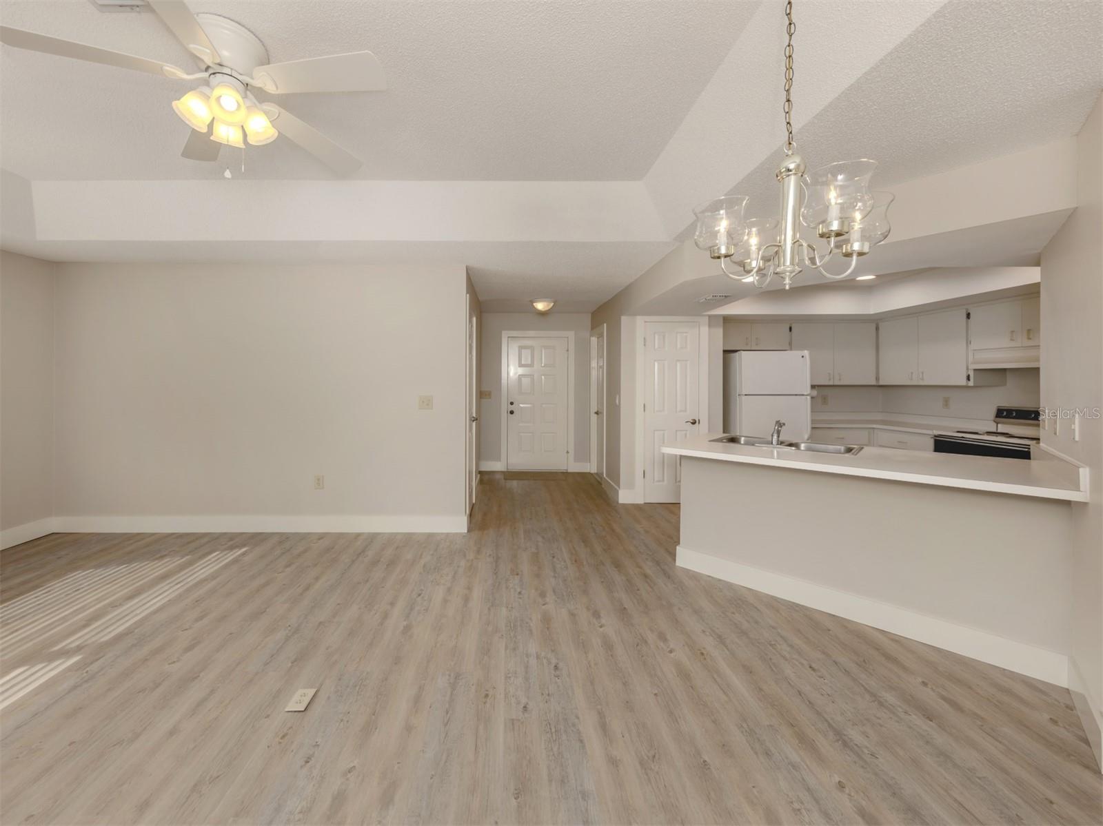 826 BAYPORT CIRCLE