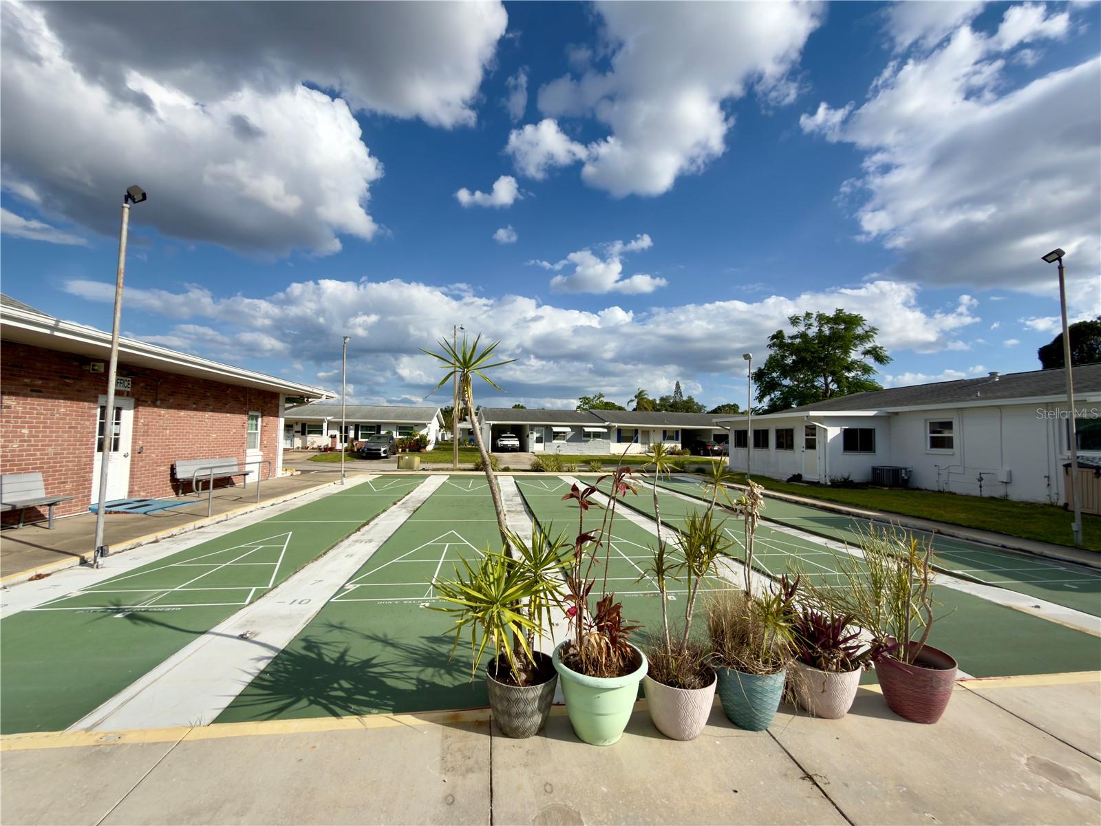 SPRINGWOOD VILLAS - Residential