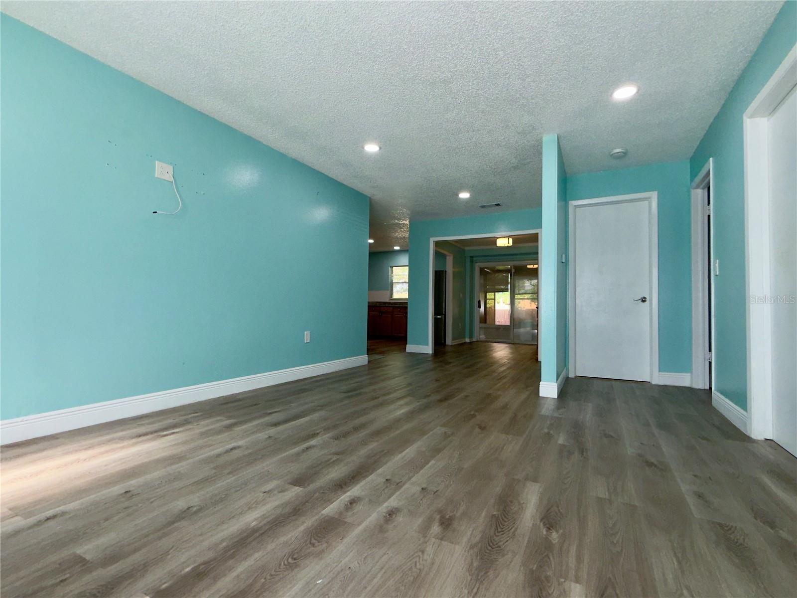 SPRINGWOOD VILLAS - Residential
