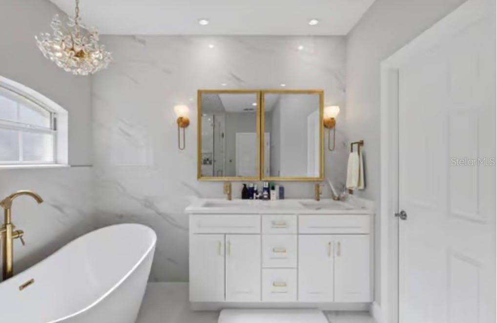 1720 OREGON CONDO - Residential