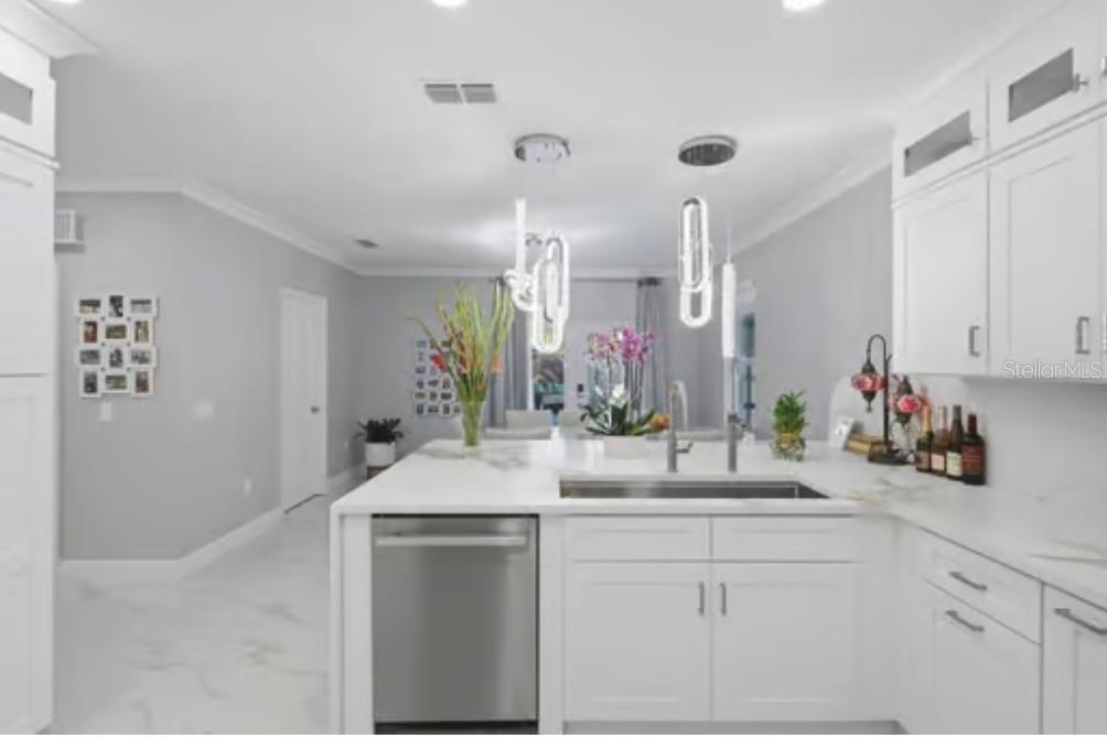 1720 OREGON CONDO - Residential