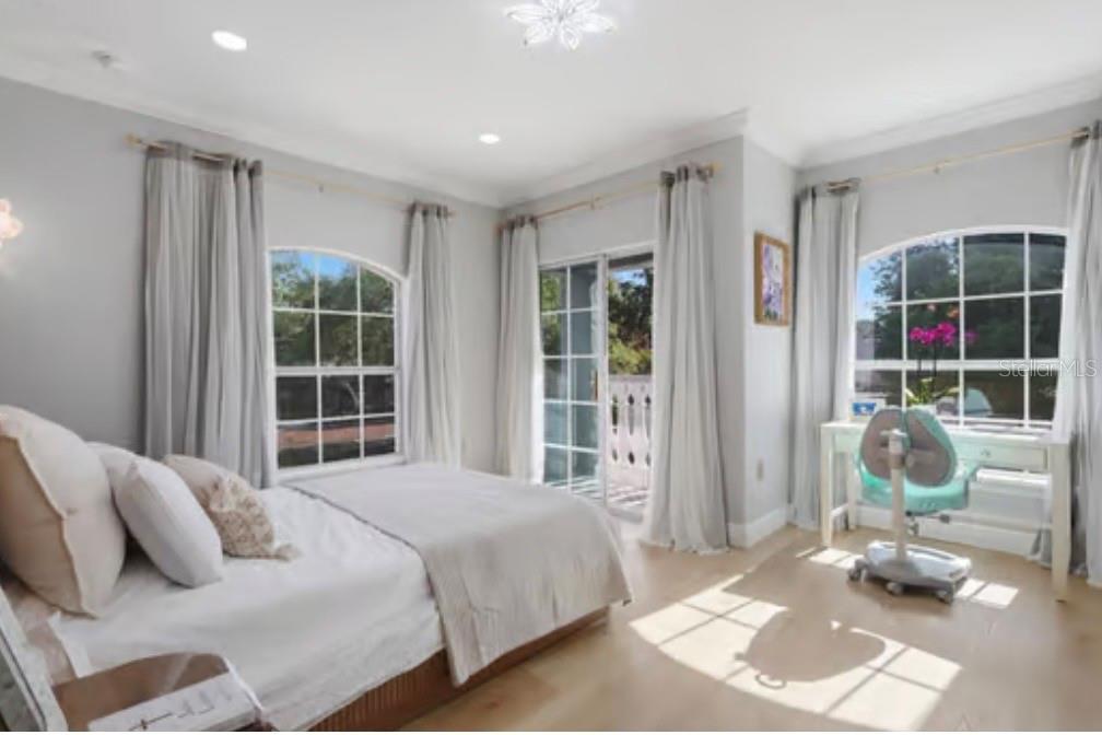 1720 OREGON CONDO - Residential