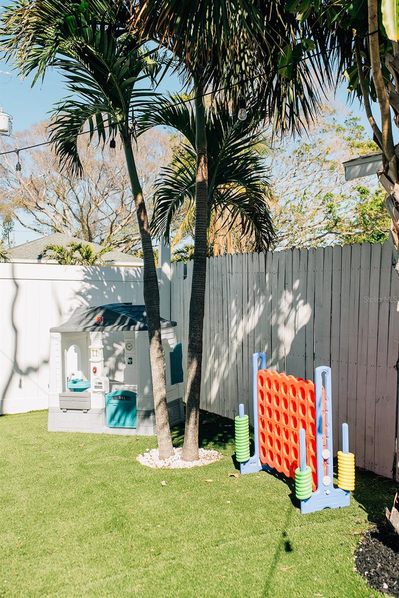 ST PETERSBURG BEACH REP - Residential Lease