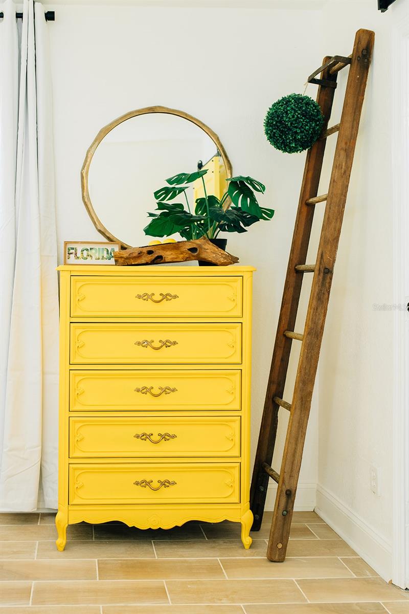 ST PETERSBURG BEACH REP - Residential Lease