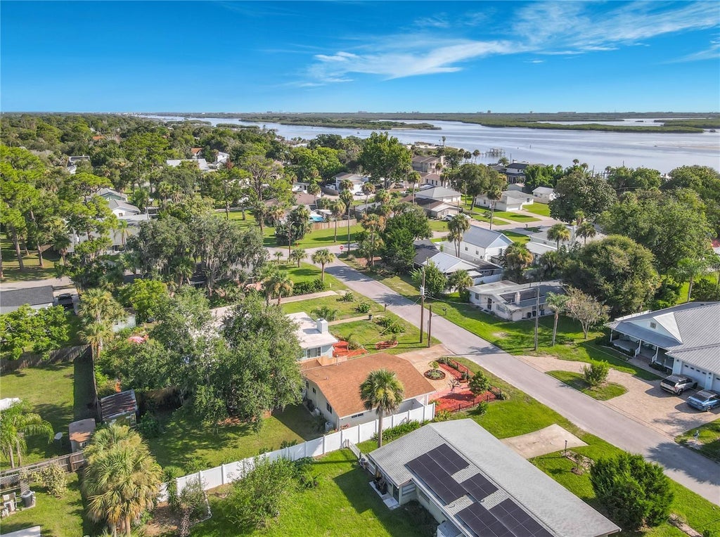 Photo of 906 Fernald Street, Edgewater, FL 32132 (MLS # NS1088848)