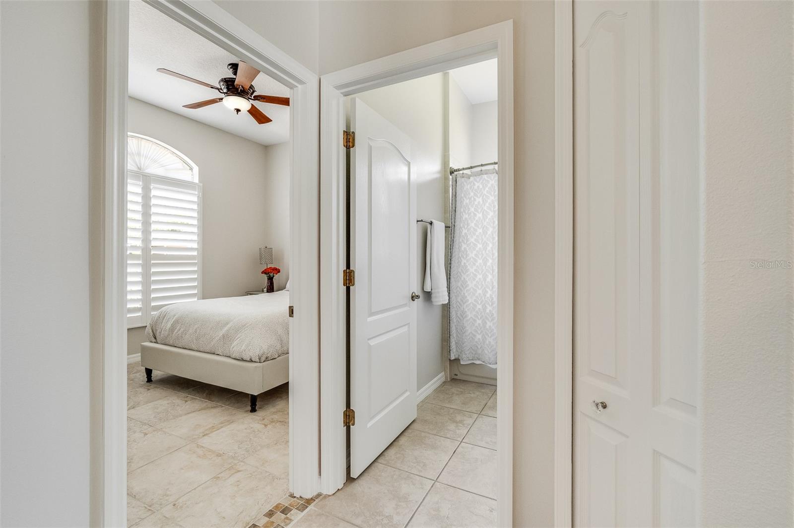 MAGNOLIA PARK AT BAYSIDE LAKES - Residential