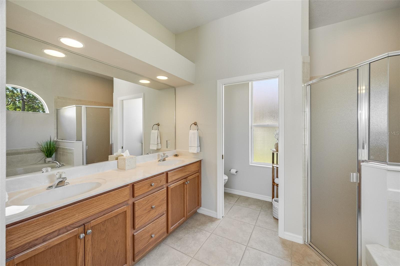 MAGNOLIA PARK AT BAYSIDE LAKES - Residential