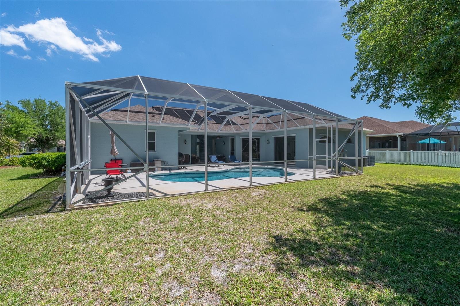 MAGNOLIA PARK AT BAYSIDE LAKES - Residential