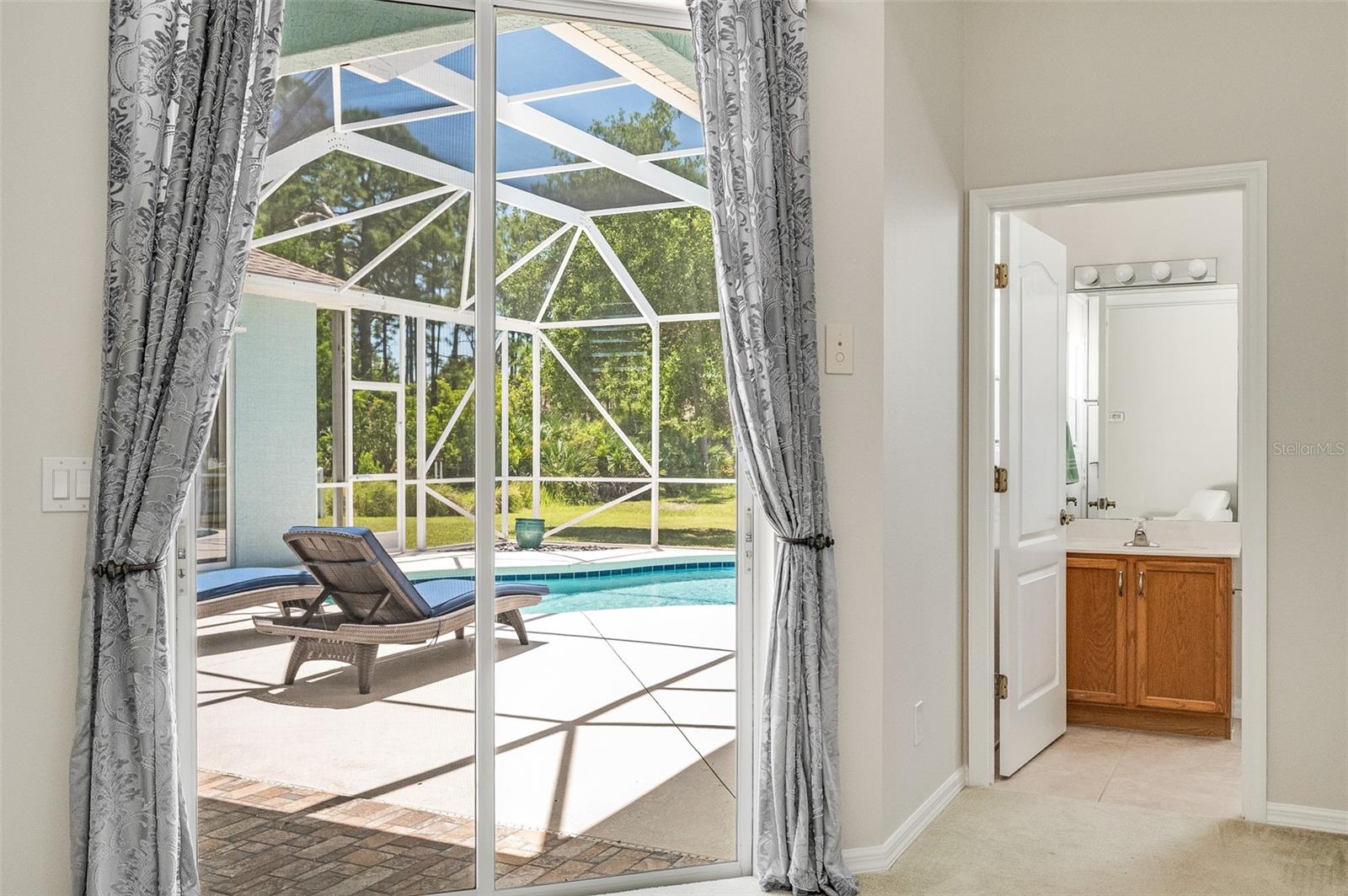 MAGNOLIA PARK AT BAYSIDE LAKES - Residential