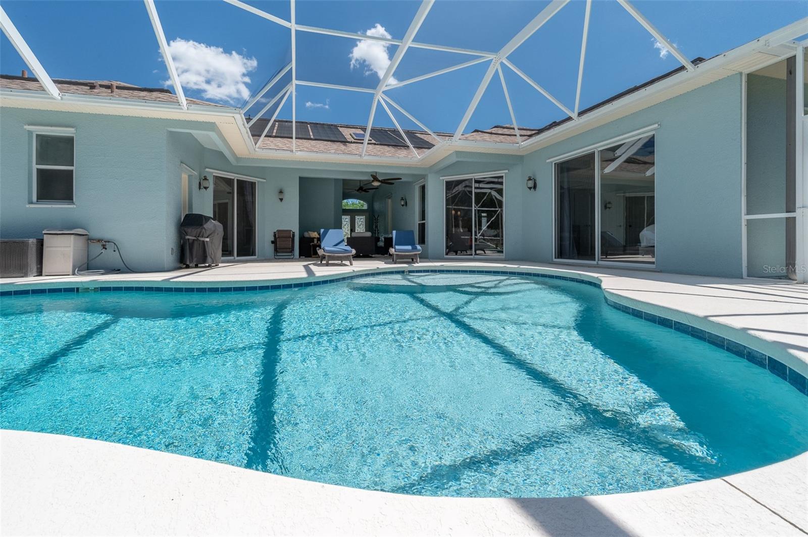 MAGNOLIA PARK AT BAYSIDE LAKES - Residential
