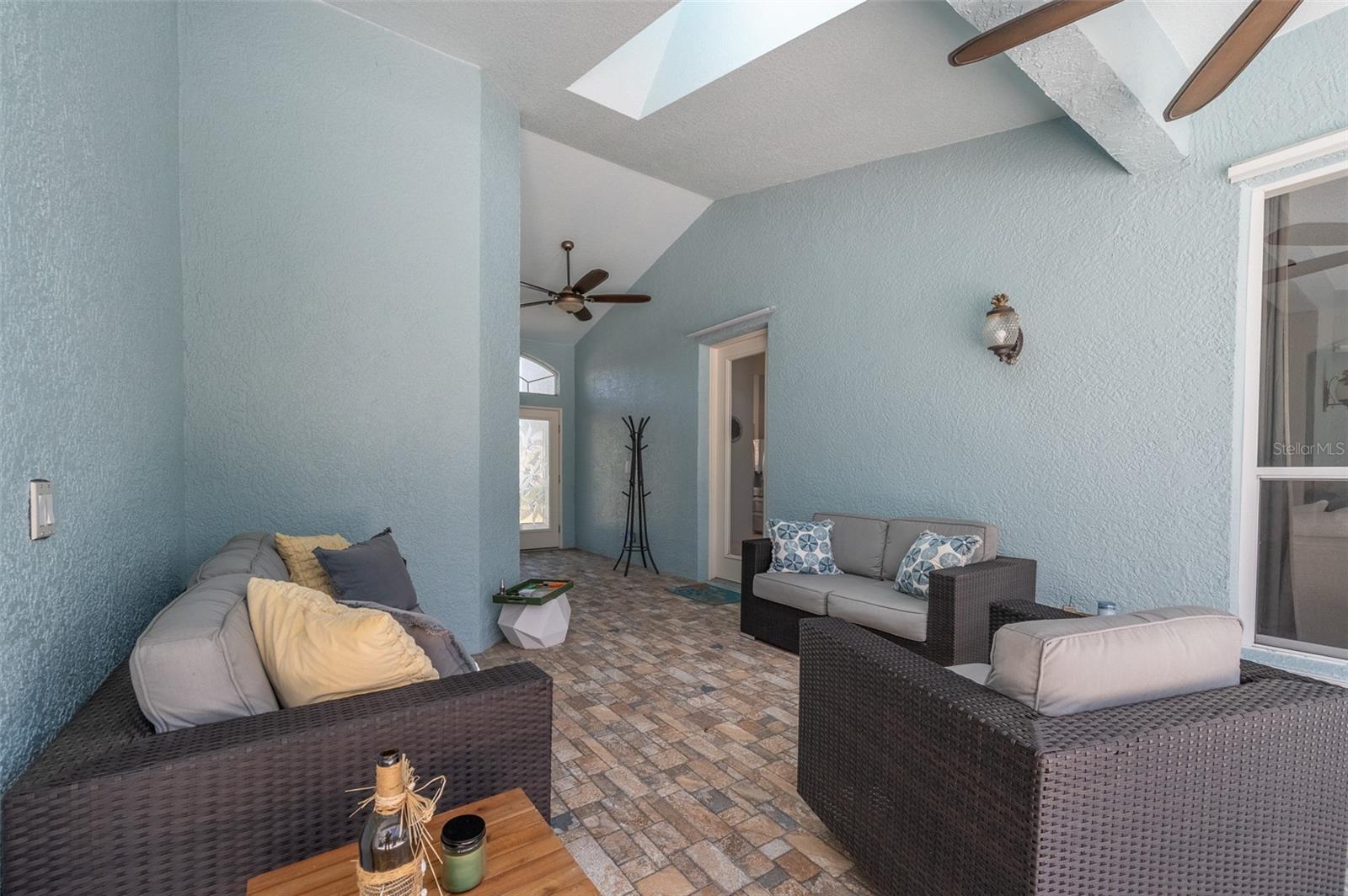 MAGNOLIA PARK AT BAYSIDE LAKES - Residential