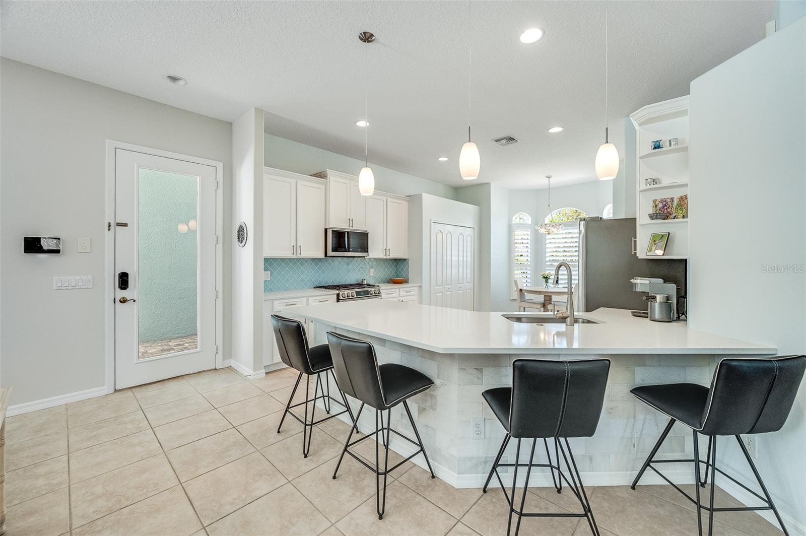MAGNOLIA PARK AT BAYSIDE LAKES - Residential
