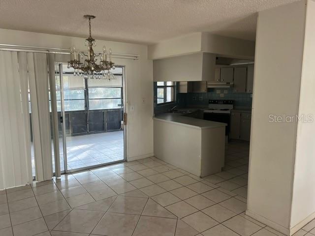 DELTONA LAKES UNIT 32 - Residential