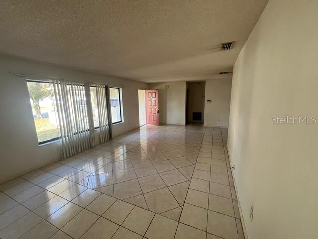 DELTONA LAKES UNIT 32 - Residential