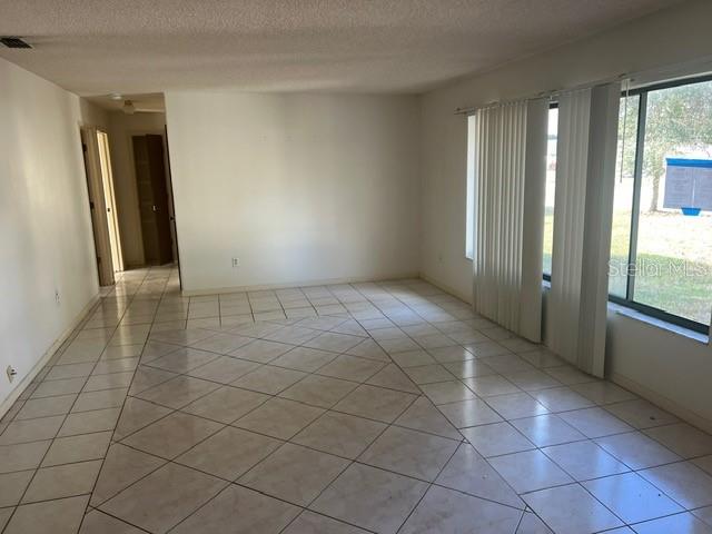 DELTONA LAKES UNIT 32 - Residential
