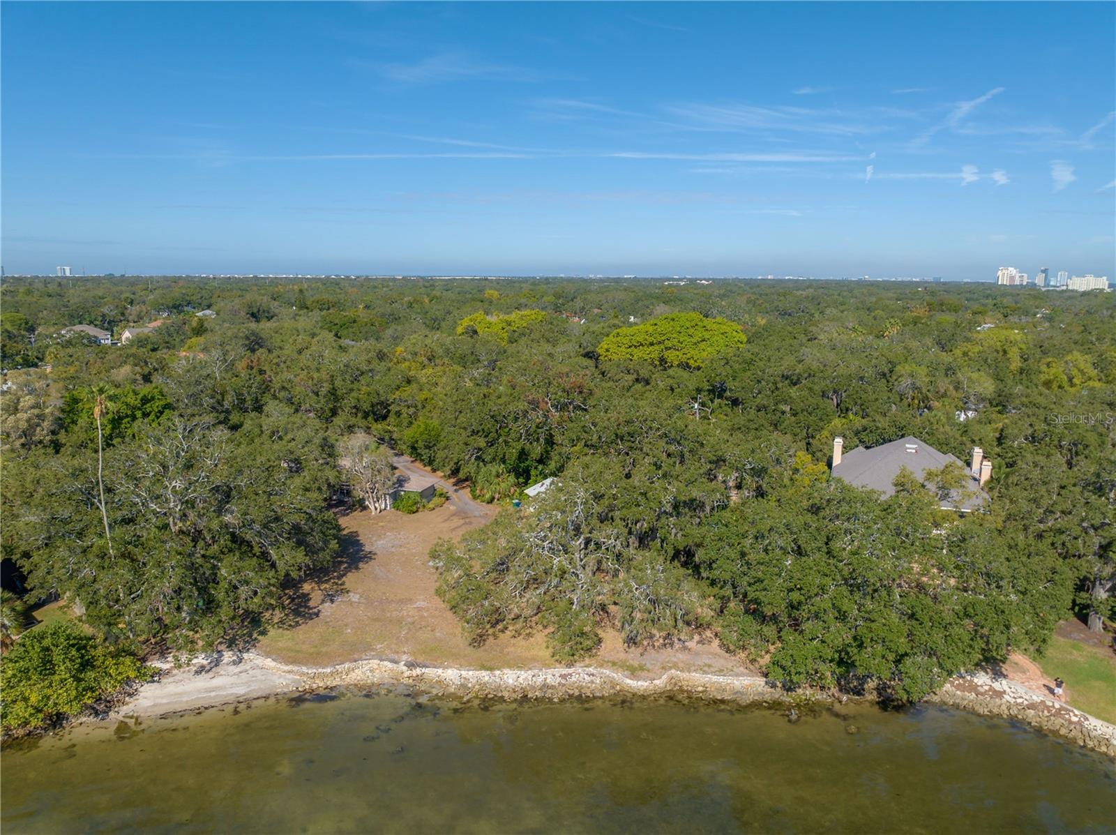 SHELL POINT - Residential