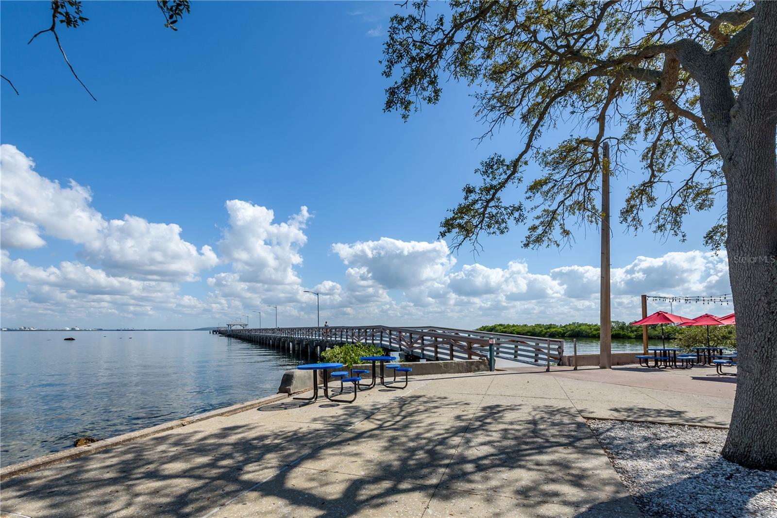 SHELL POINT - Residential