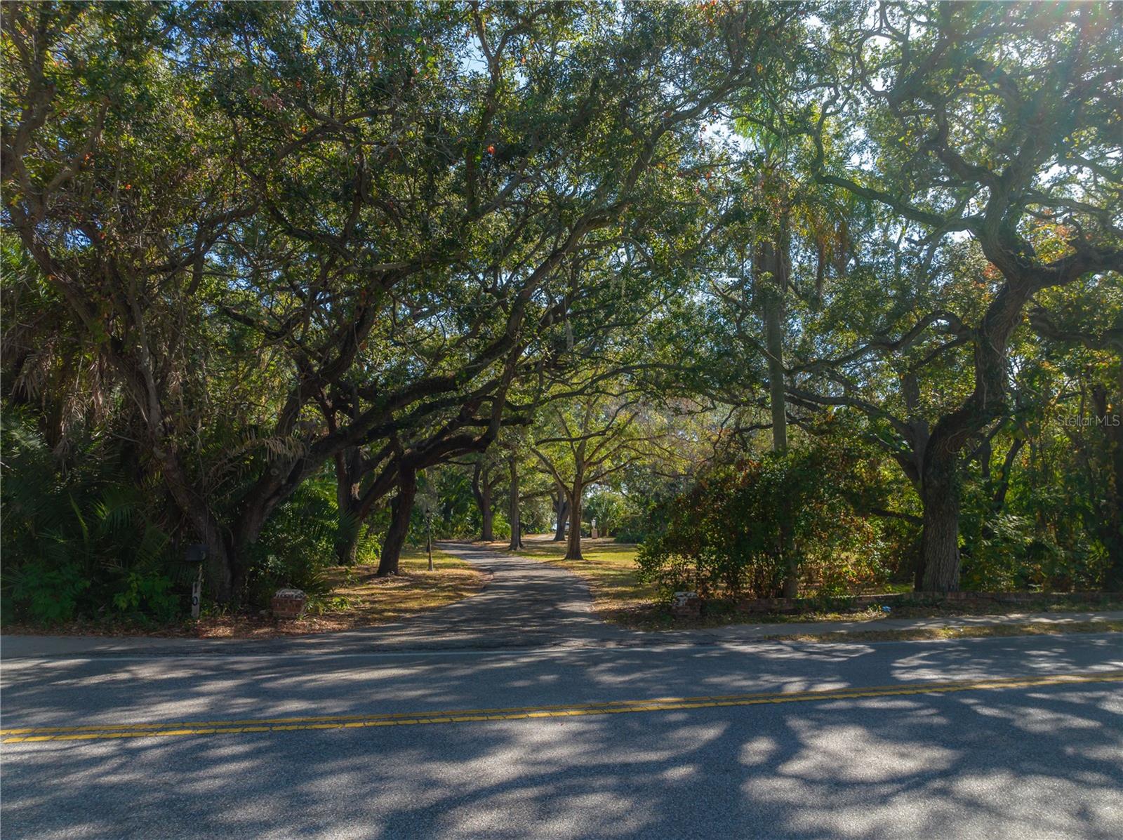SHELL POINT - Residential