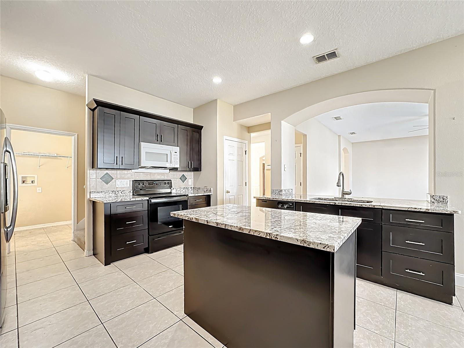 TIVOLI WOODS VILLAGE C 51 84 - Residential Lease