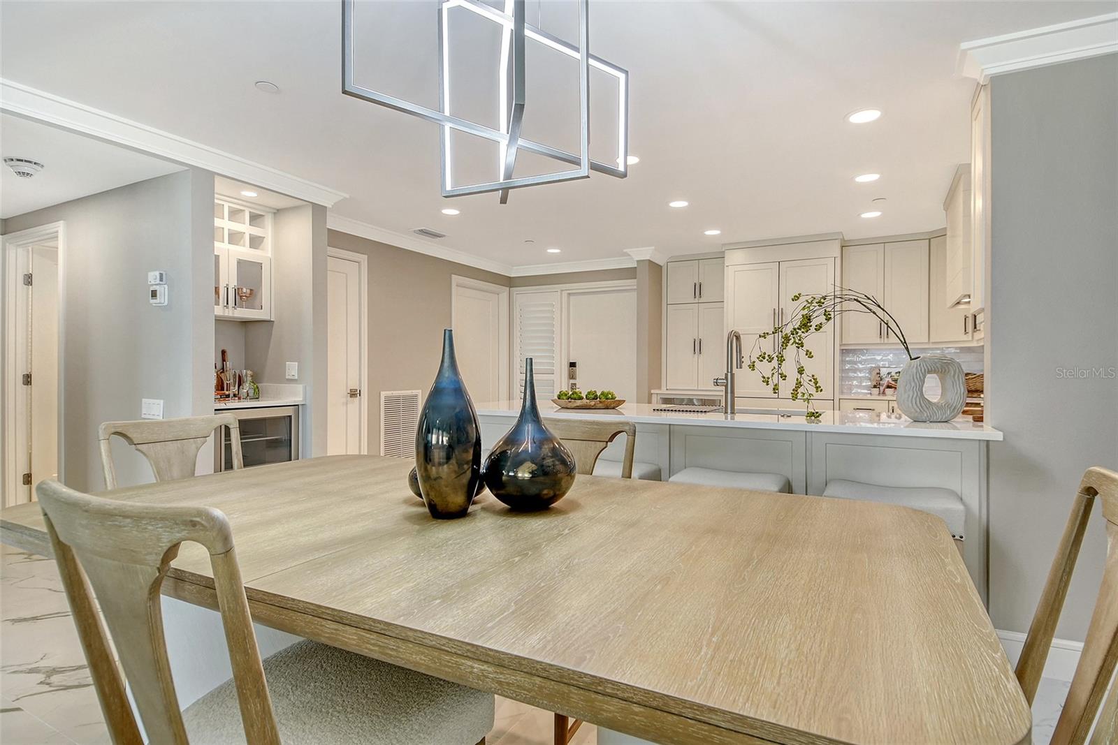 SUNSET BEACH - Residential