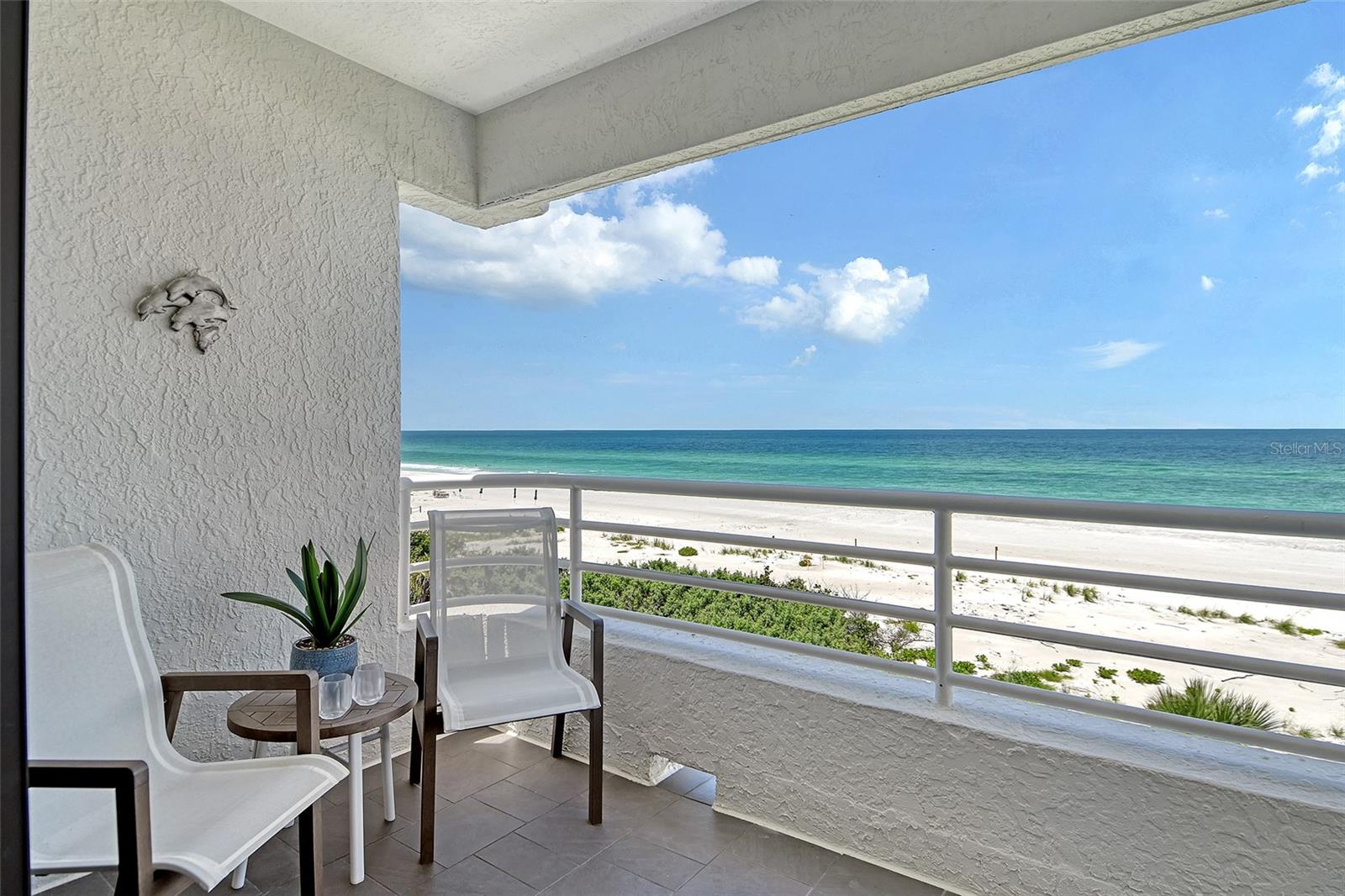 2105 GULF OF MEXICO DRIVE 3303