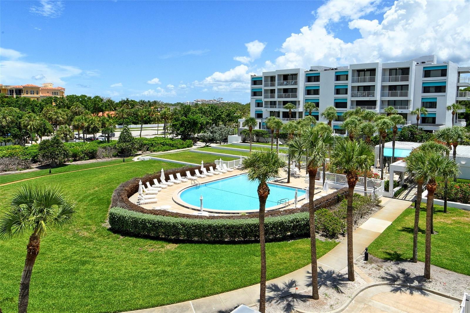 SUNSET BEACH - Residential