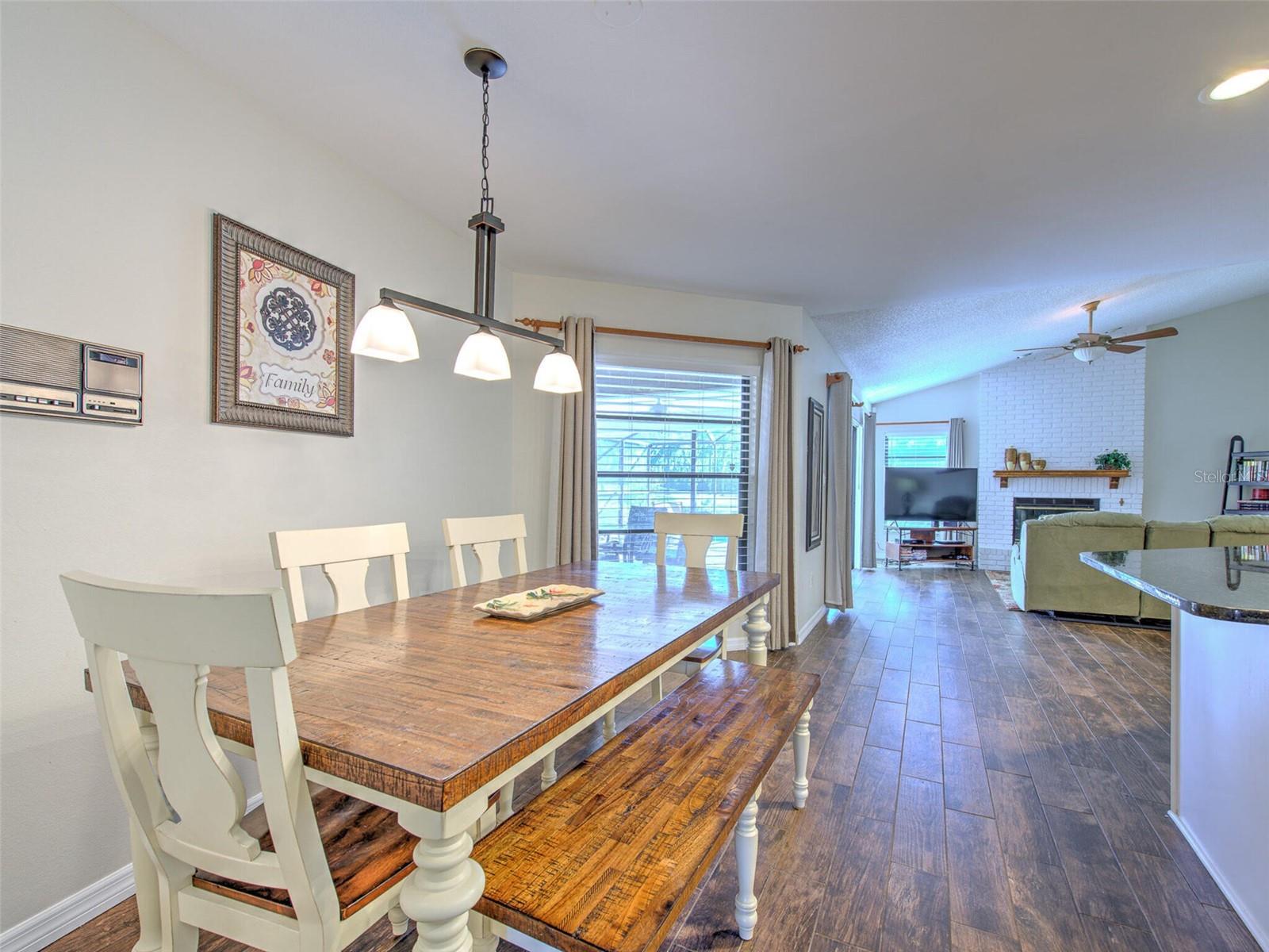 BLOOMINGDALE SEC L UNIT - Residential Lease