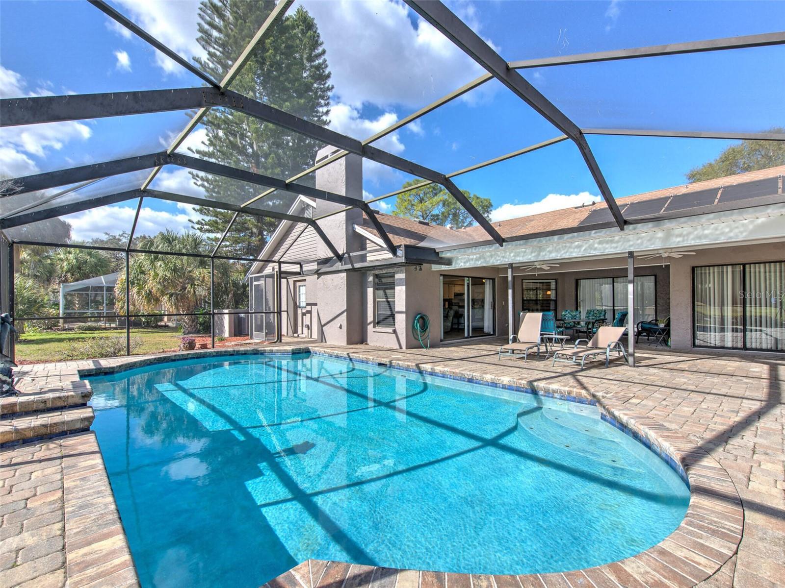 BLOOMINGDALE SEC L UNIT - Residential Lease