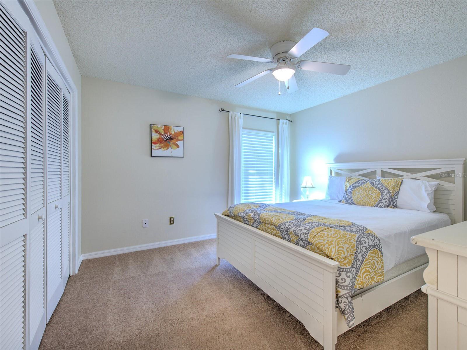 BLOOMINGDALE SEC L UNIT - Residential Lease