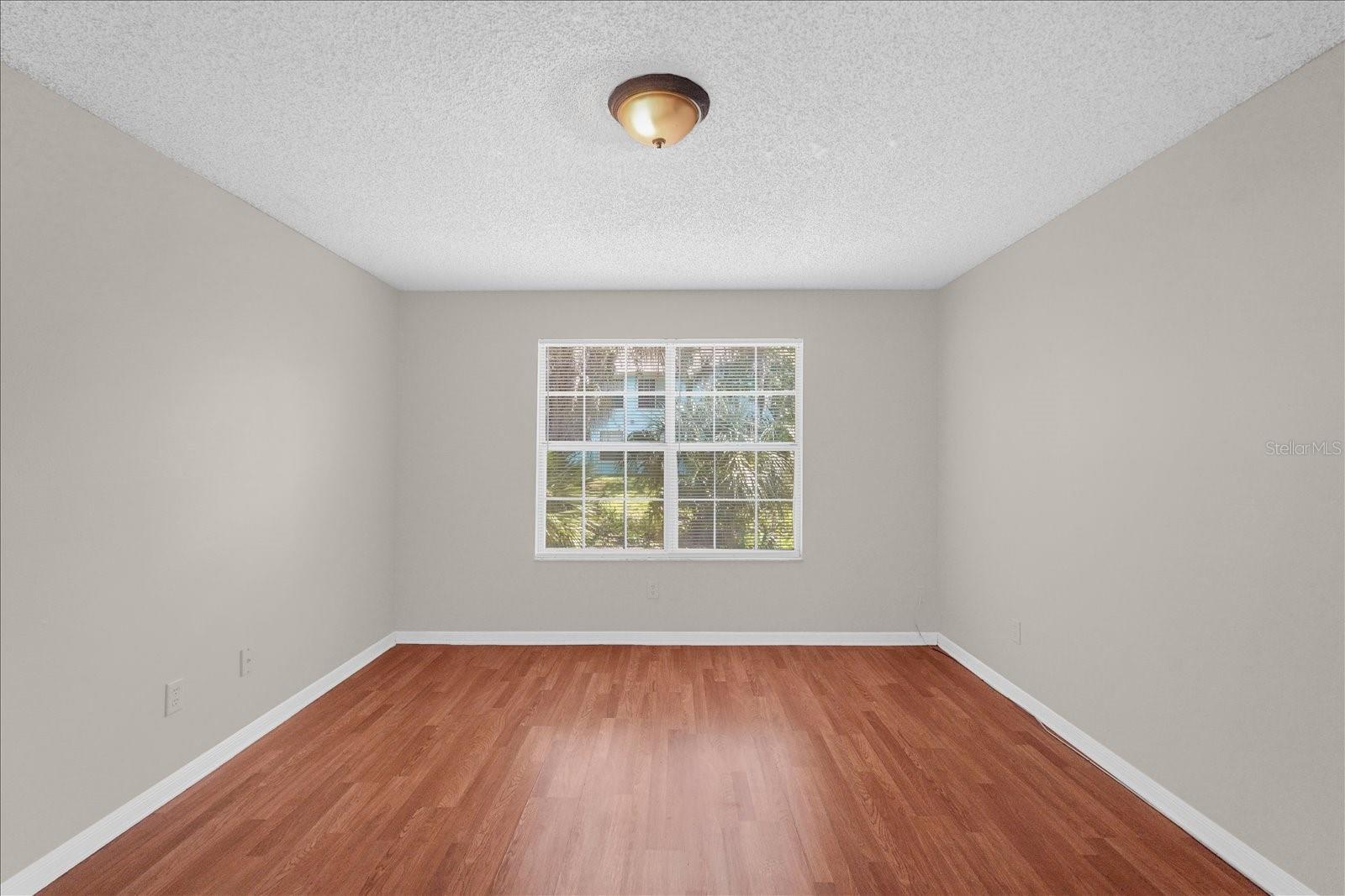 VILLAS AT SOMERSET THE - Residential