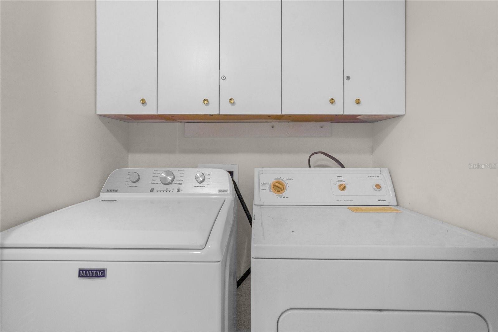 VILLAS AT SOMERSET THE - Residential