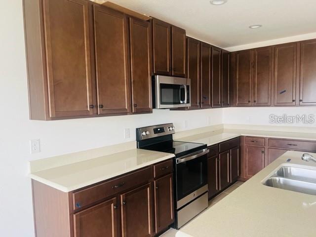 WIREGRASS PH 2 - Residential Lease