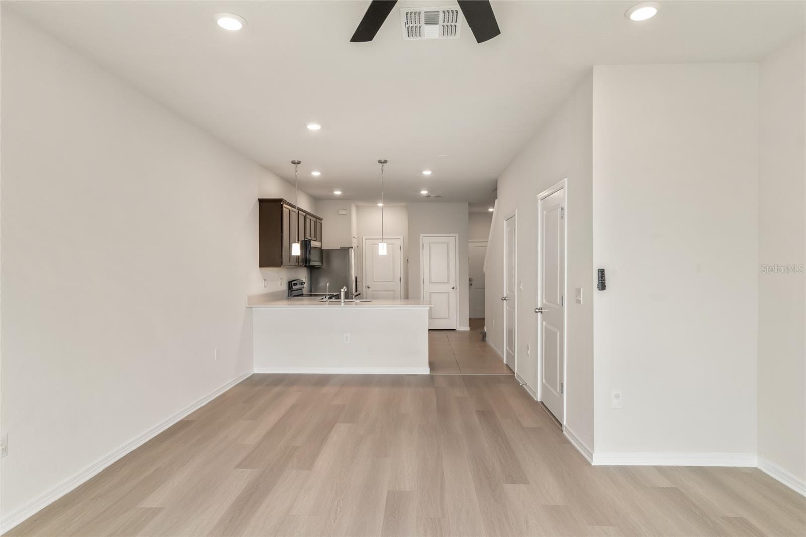 CHAPEL XING PRCL 5 - Residential Lease