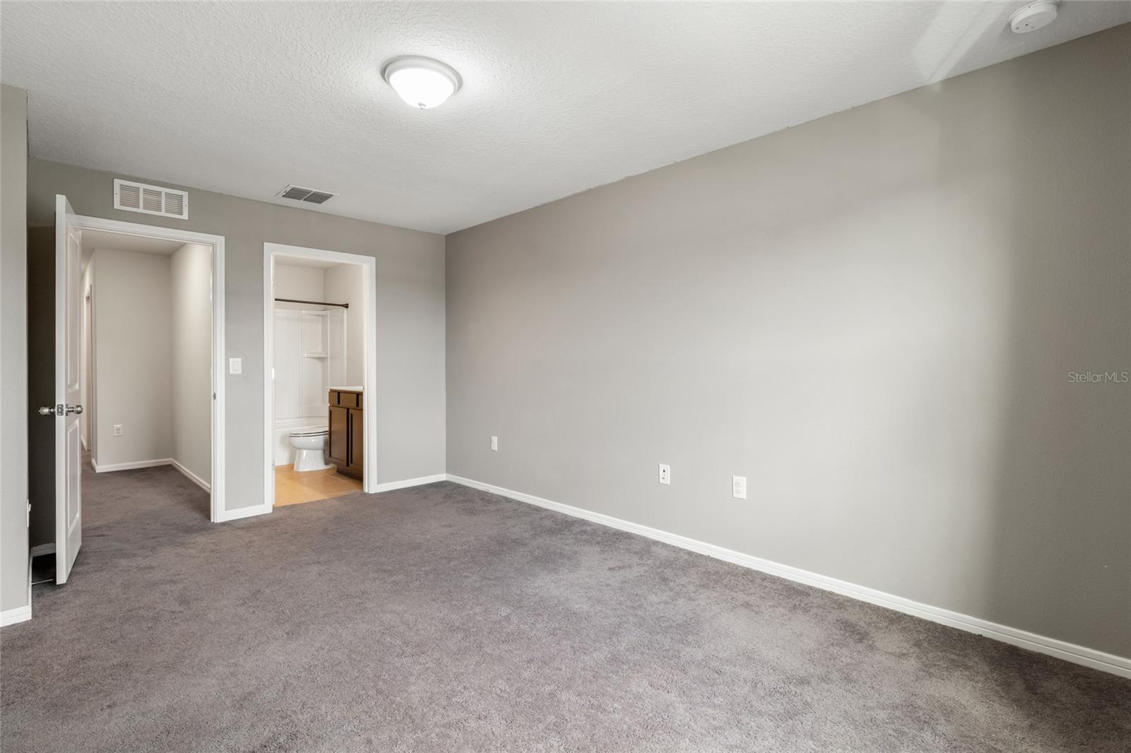 CHAPEL XING PRCL 5 - Residential Lease