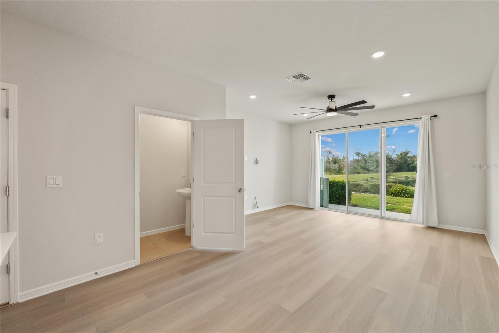 CHAPEL XING PRCL 5 - Residential Lease