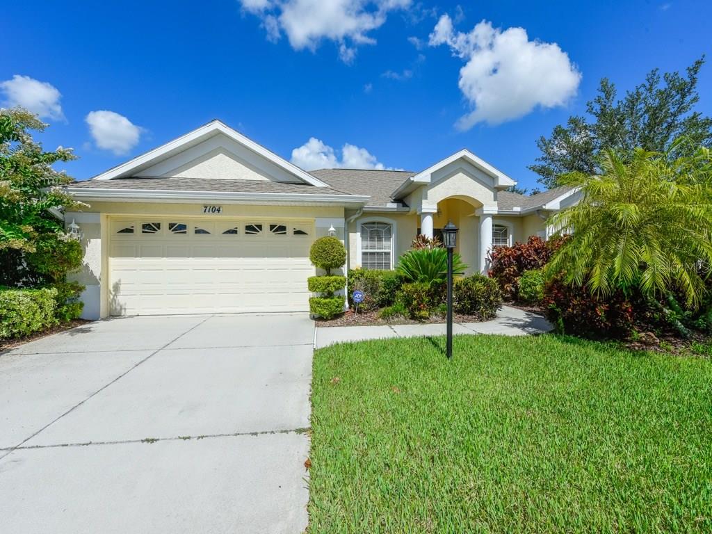 LAKEWOOD RANCH - Residential Lease