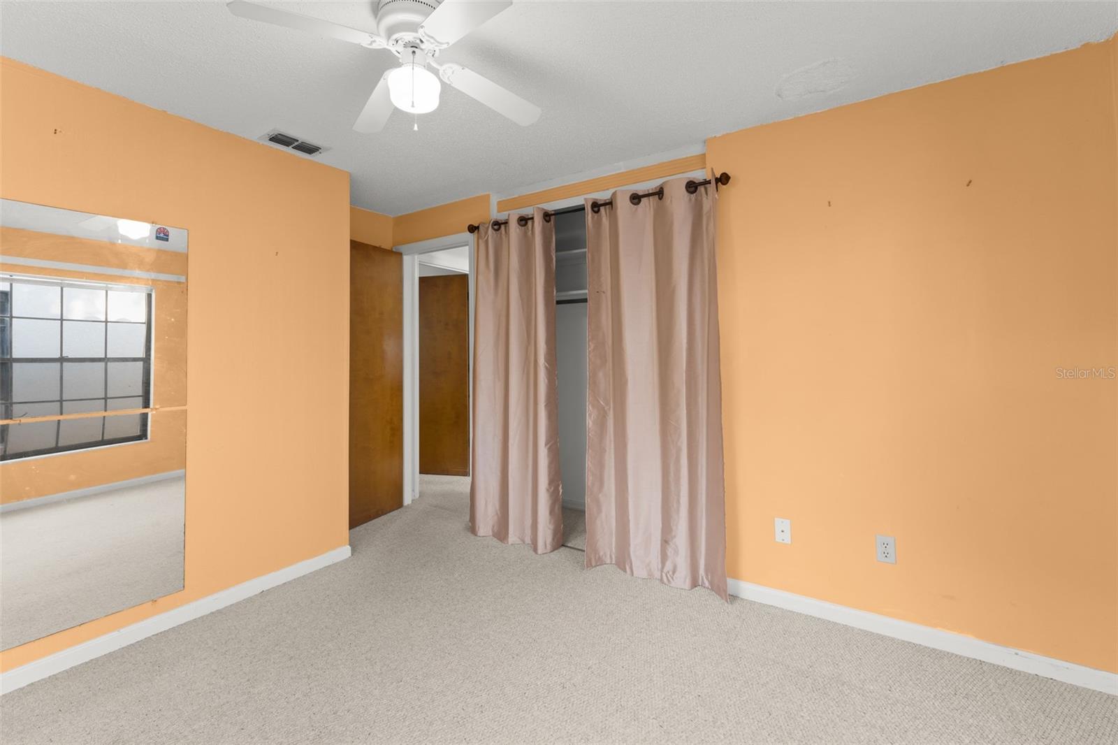 ARBOR CLUB - Residential