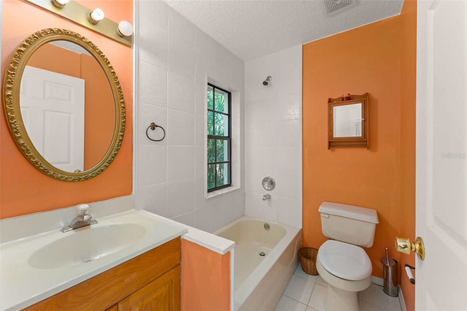 ARBOR CLUB - Residential