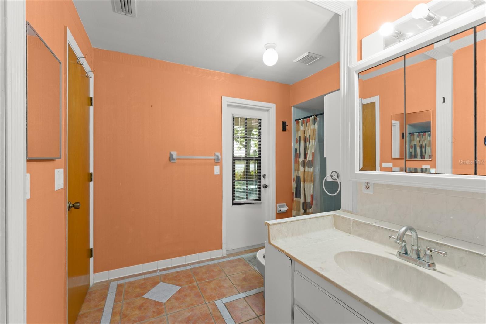 ARBOR CLUB - Residential