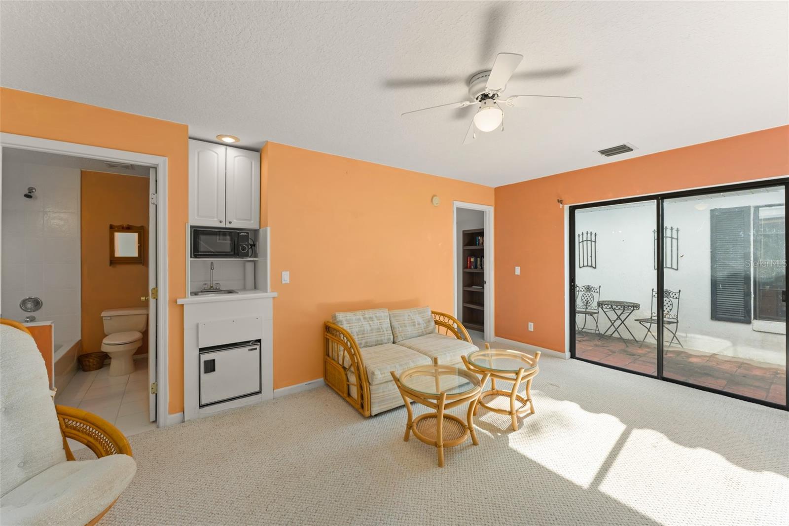 ARBOR CLUB - Residential