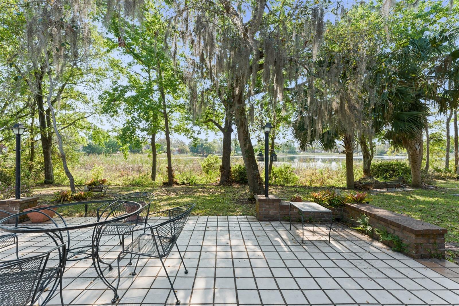 ARBOR CLUB - Residential