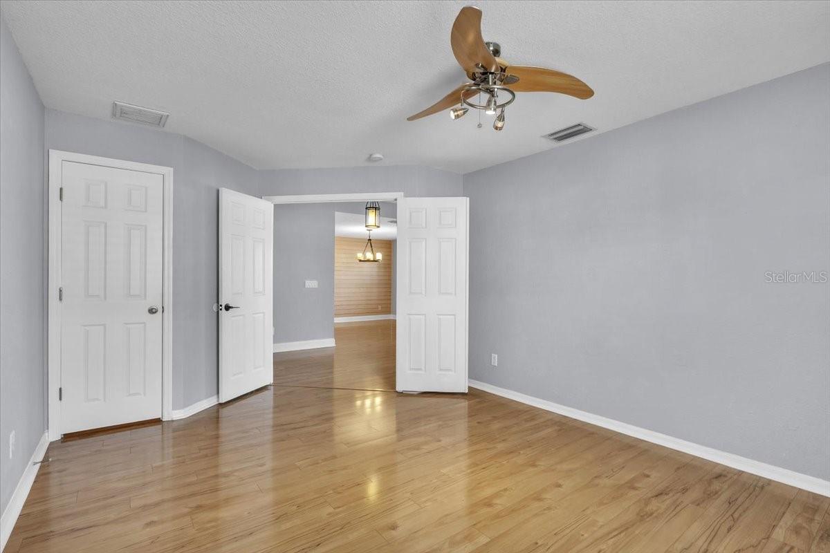 DEEP CREEK - Residential