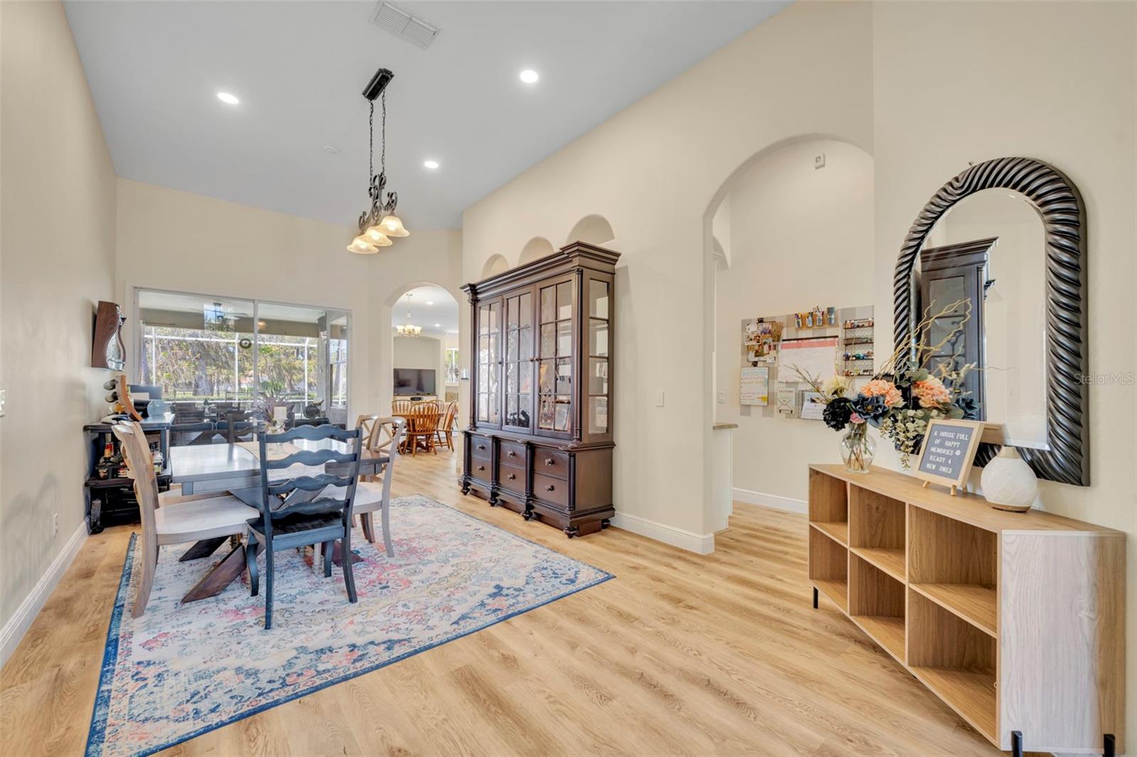 MAGNOLIA PLANTATION - Residential