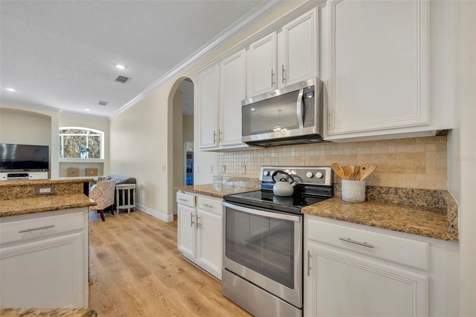 MAGNOLIA PLANTATION - Residential