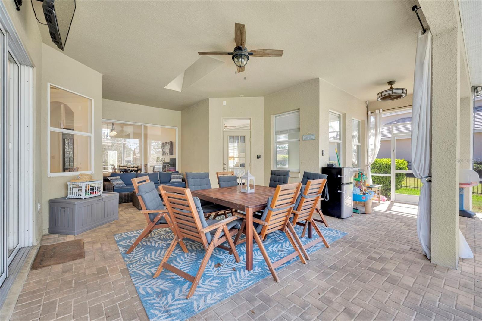 MAGNOLIA PLANTATION - Residential