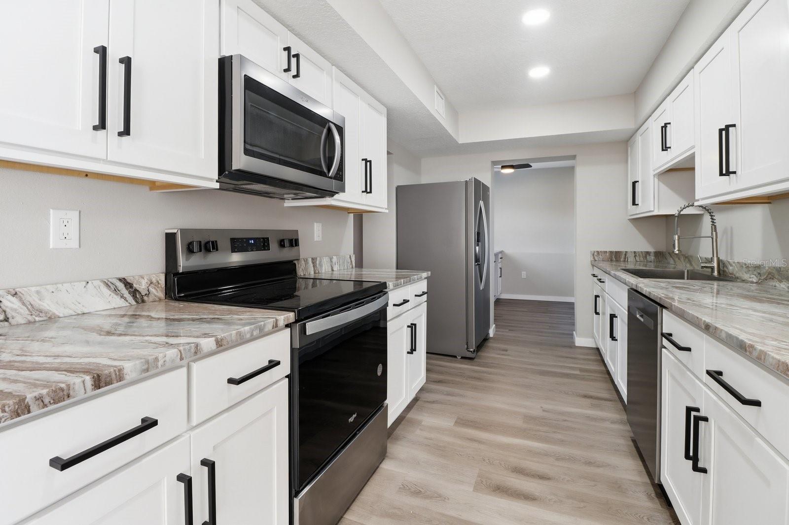 CRYSTAL PARK - Residential