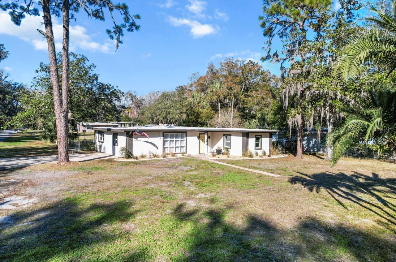 CRYSTAL PARK - Residential