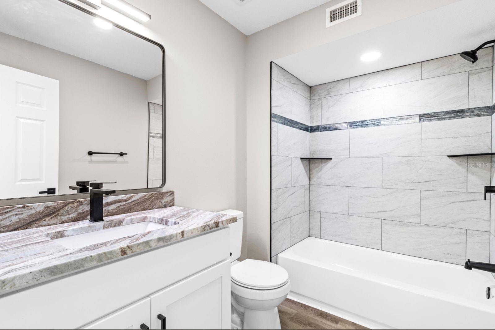 CRYSTAL PARK - Residential