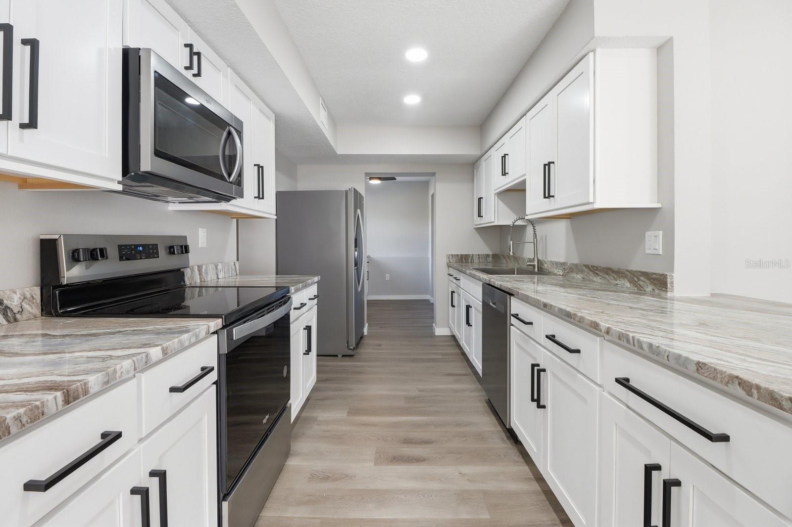 CRYSTAL PARK - Residential