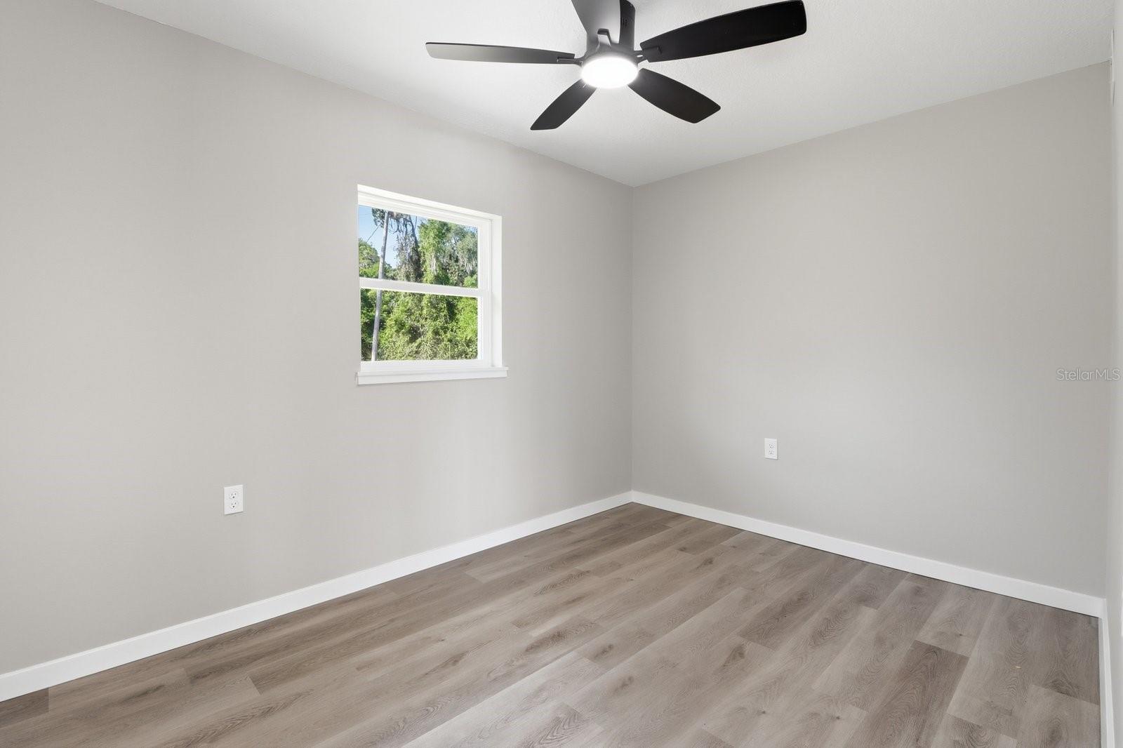 CRYSTAL PARK - Residential